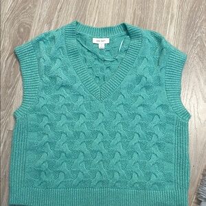 Green V-Neck Sweater with Cable Knit Design